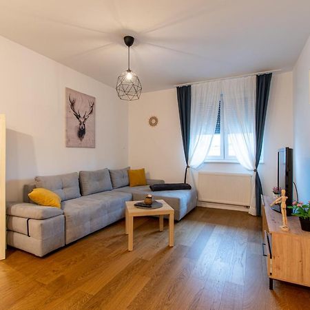 Flexible Selfcheckins 39 - Zagreb - Parking - New Apartment Exterior photo